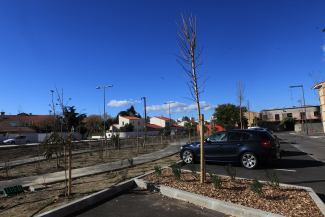 création stationnement