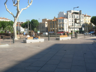 Pose bancs et bornes