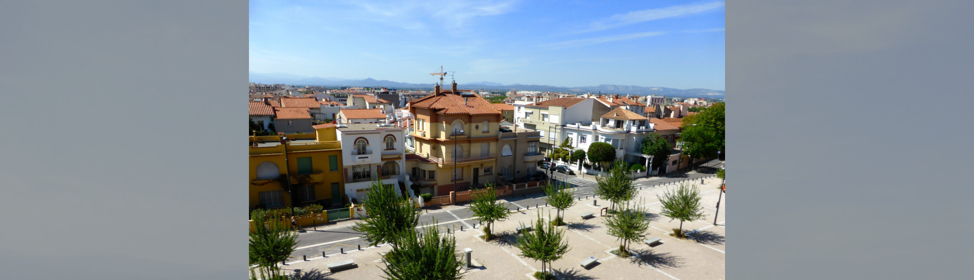 Rue des Archers dans le lotissement des remparts Sud, depuis la citadelle.